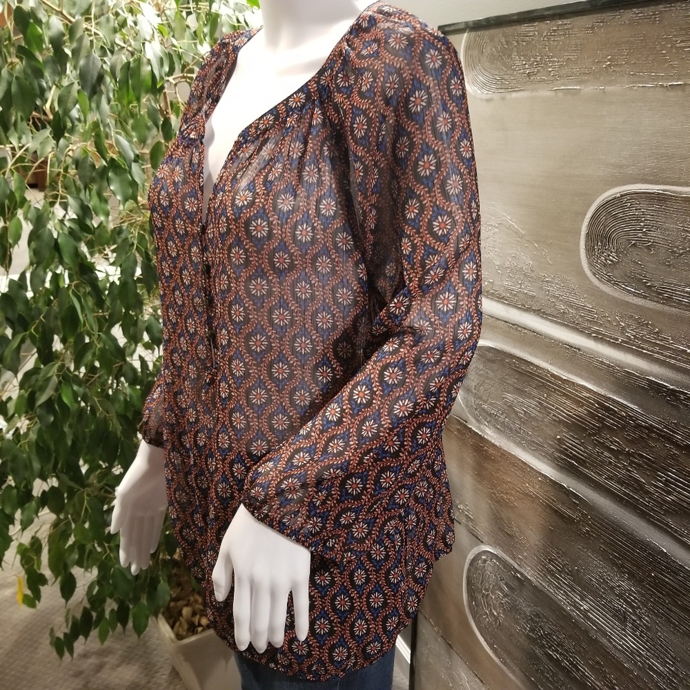 Liz Claiborne semi sheer boho top. Size Large - Picture 7 of 8